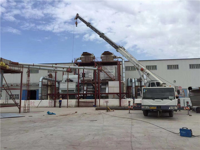 和田“手脚齐动”—— 吊车的 “协同作业” 技术